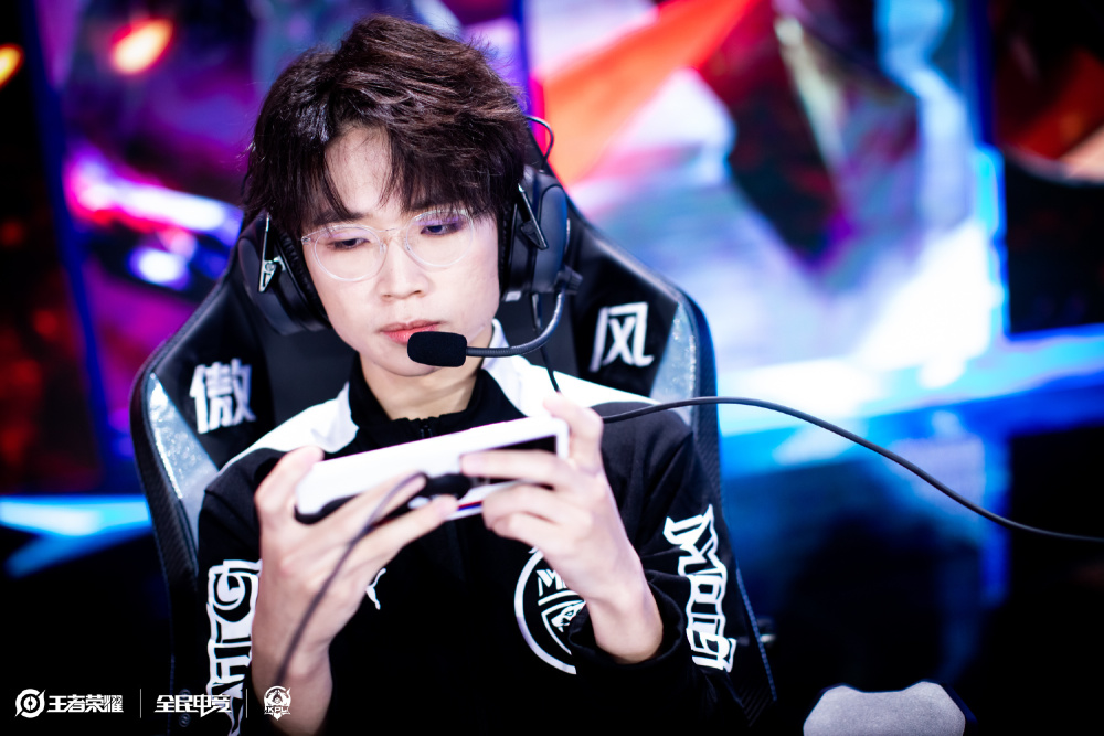 巴塞罗那目 巴塞罗那目