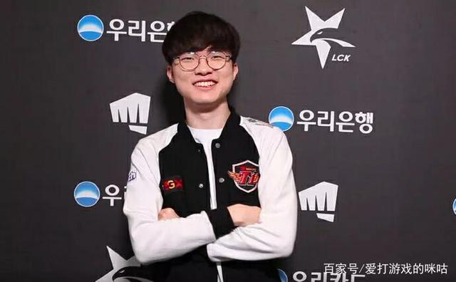 而曼联则希 而曼联则希