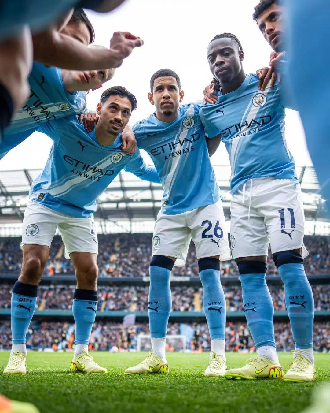 围绕先锋与 围绕先锋与